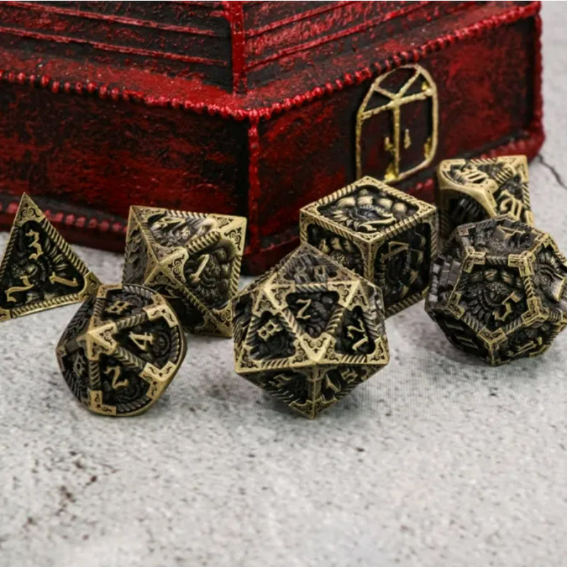 Damsels Revenge - 7 Piece Metal Polyhedral Dice Set & Dice Case