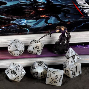 Snow Blossom - 7 Piece Polyhedral Dice Set + Dice Bag