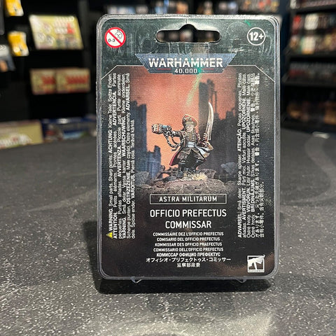 Astra Militarum Officio Prefectus Commissar - Warhammer 40,000 - Bea DnD Games