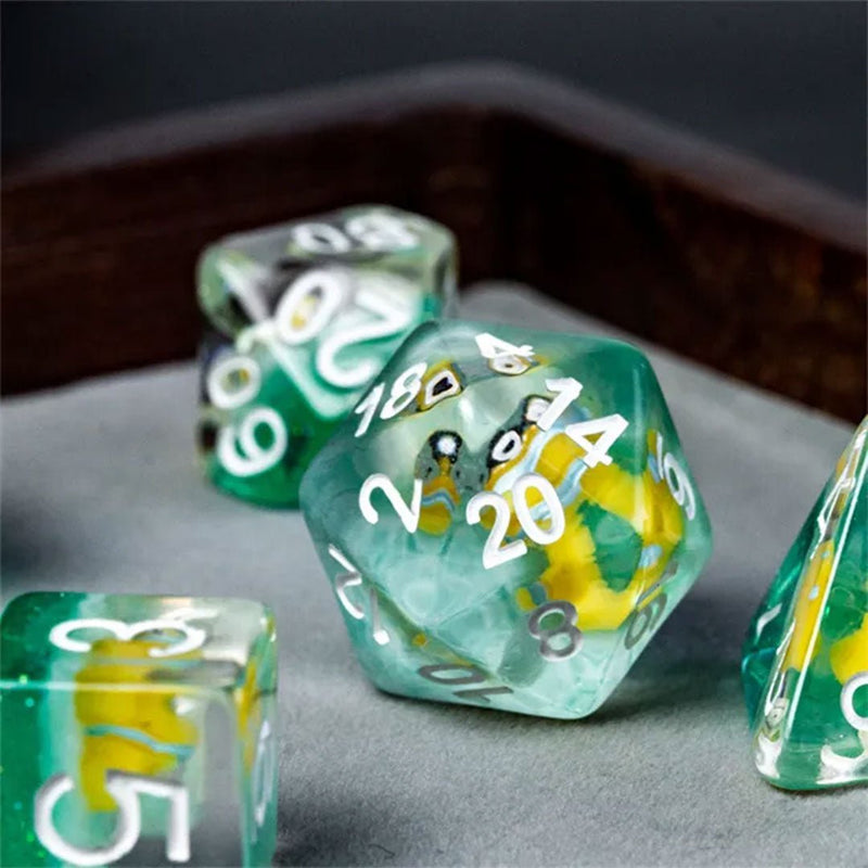 Clarkii Clownfish - 7 Piece Polyhedral Dice Set + Dice Bag - Bea DnD Games