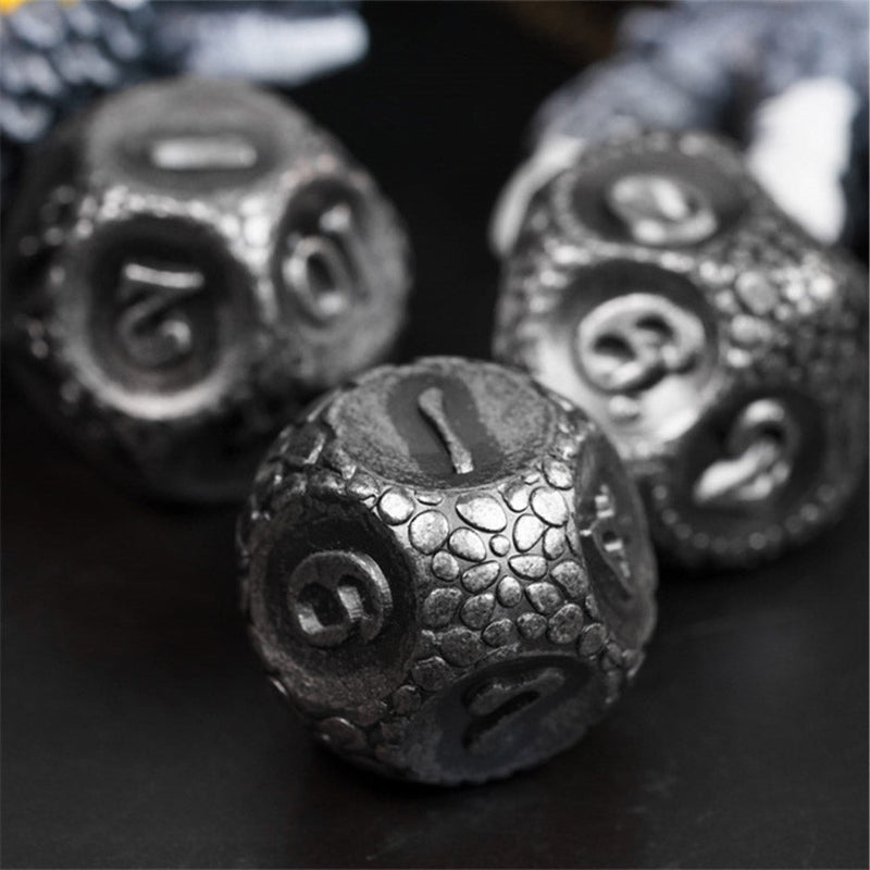 Draconic Master 7 Piece Metal Polyhedral Dice Set & Dice Case - Bea DnD Games