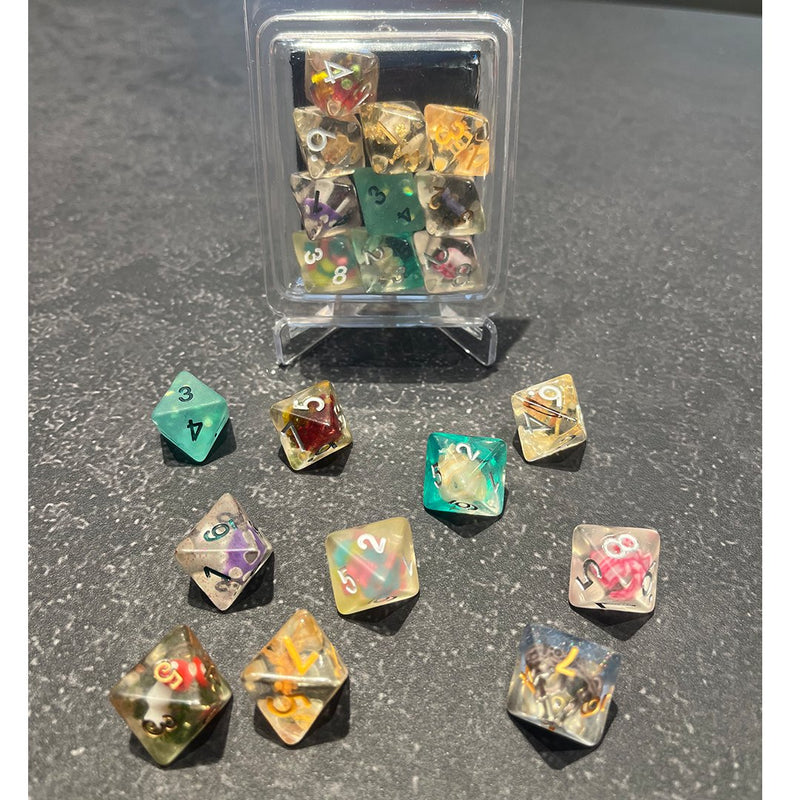 Mrs Noggs D8's - 10 Random D8's - Bea DnD Games