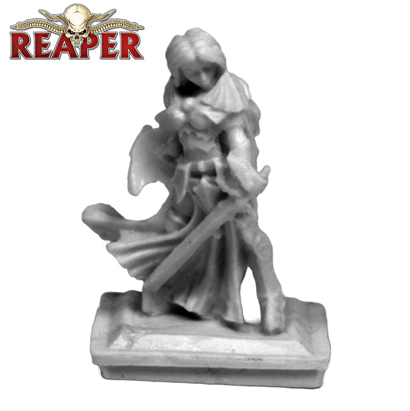 Nazeera Bloodraven - Dark Heaven Bones Unpainted Miniatures by Reaper Miniatures - Bea DnD Games