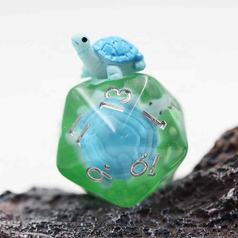 Turtle Dude - 7 Piece Polyhedral Dice Set + Dice Bag - Bea DnD Games